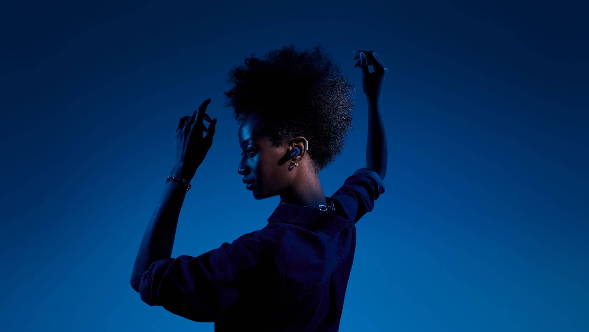 Alt View 11. Bose - QuietComfort Ultra True Wireless Noise Cancelling In-Ear Earbuds - Lunar Blue.