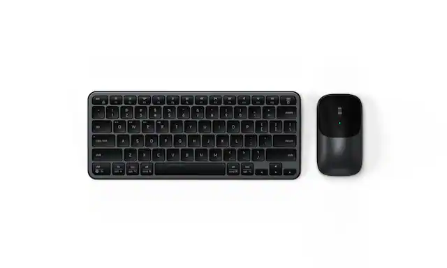 esc F1 n F2 a F3 a F4 a F5 5 F6 01 FT DE FB to P 4 FI0 4 FE di PO del - ! 1 @ 2 # 3 $ 4 % 5 A 6 & 7 8 I 9 I 0 - + - delete tab Q W E R T Y U I O P 1 I } I I I caps lock A S D F G H J K L - - return shift Z X C V B N M - > ? I shift ctrl fn Ct A win opt alt cmd G x alt cmd x ctrl opt - A