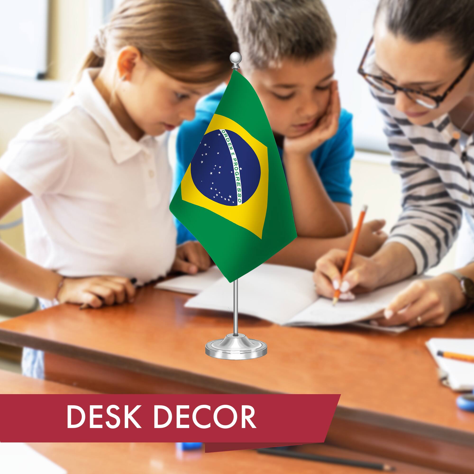 - PRO PROGRESSO DESK DECOR