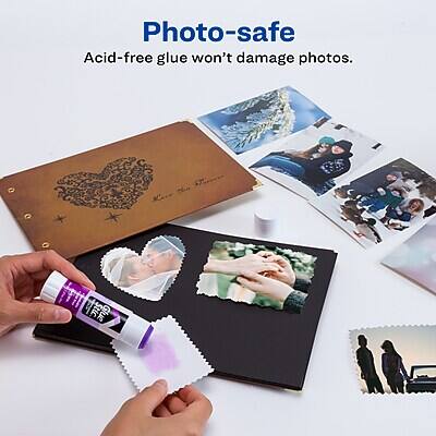 Photo-safe  
Acid-free glue won't damage photos.