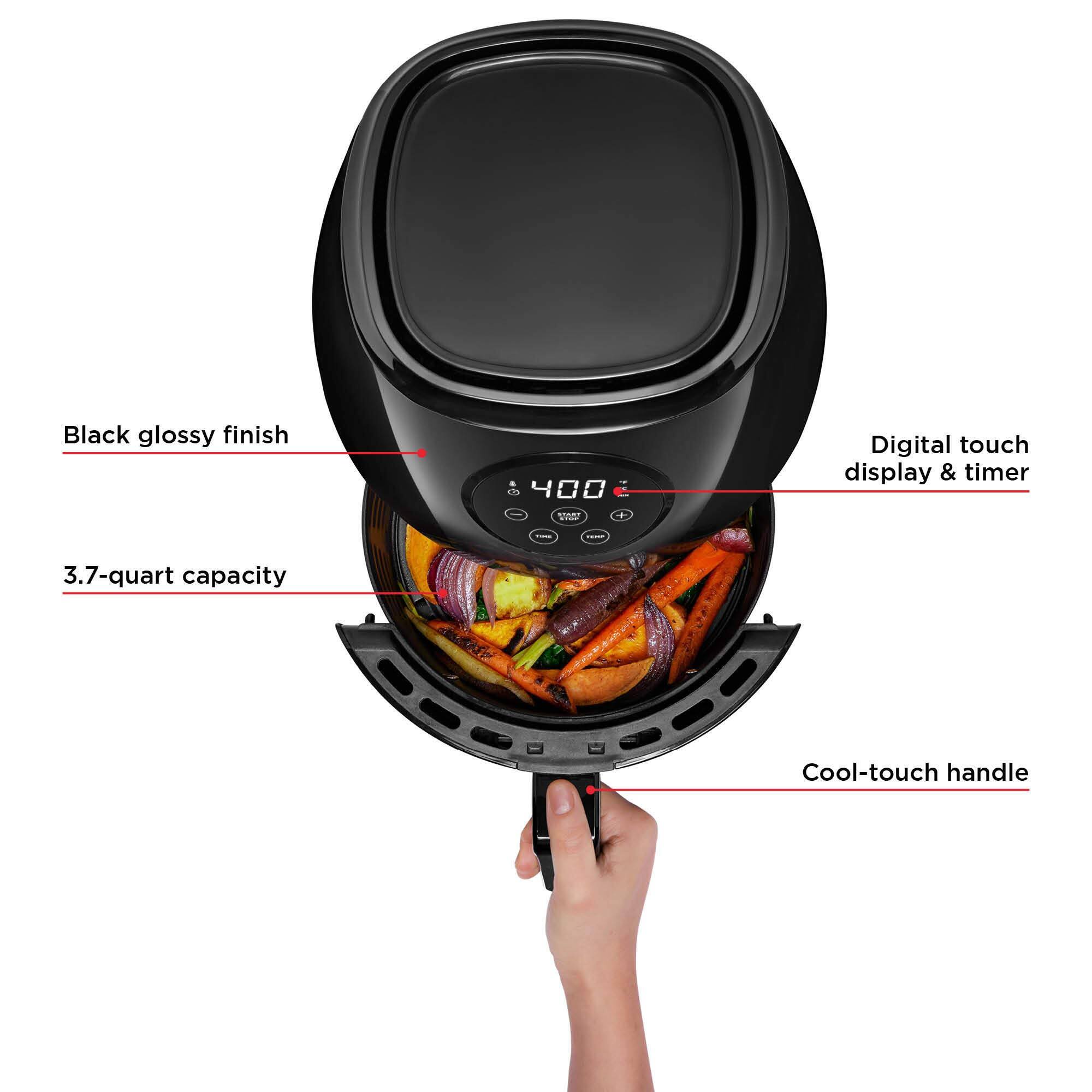 - Black glossy finish
- 3.7-quart capacity
- Digital touch display & timer
- Cool-touch handle