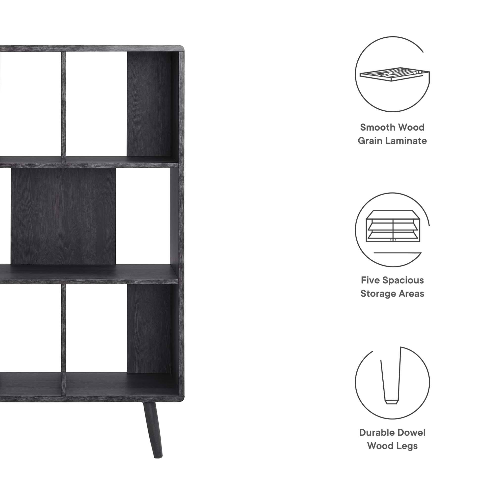 Smooth Wood Grain Laminate  
Five Spacious Storage Areas  
Durable Dowel Wood Legs