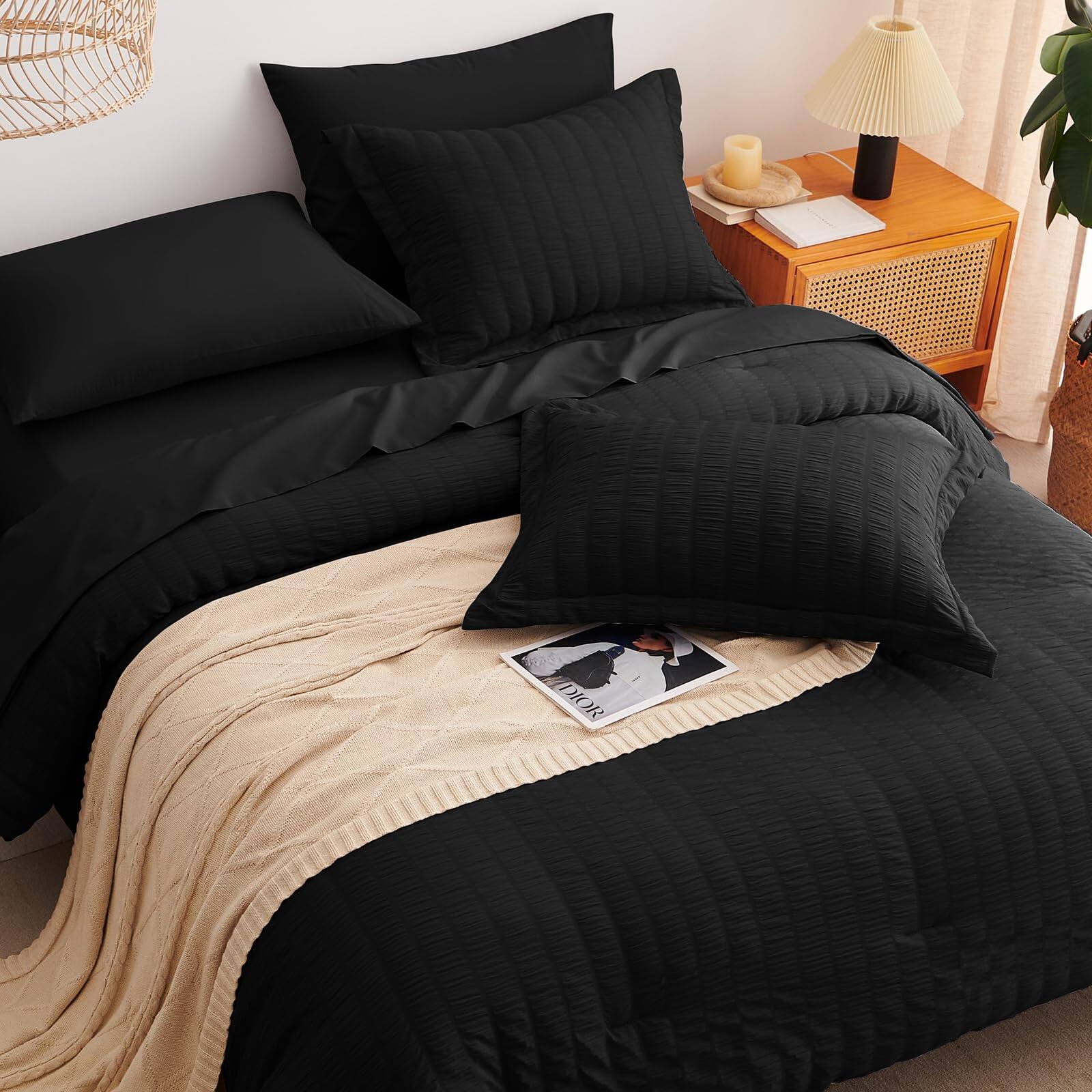 Back. Dazzed Corner - Queen Comforter Set 7 Pieces Bed in a Bag Queen Comforter Set with Sheet - Black.