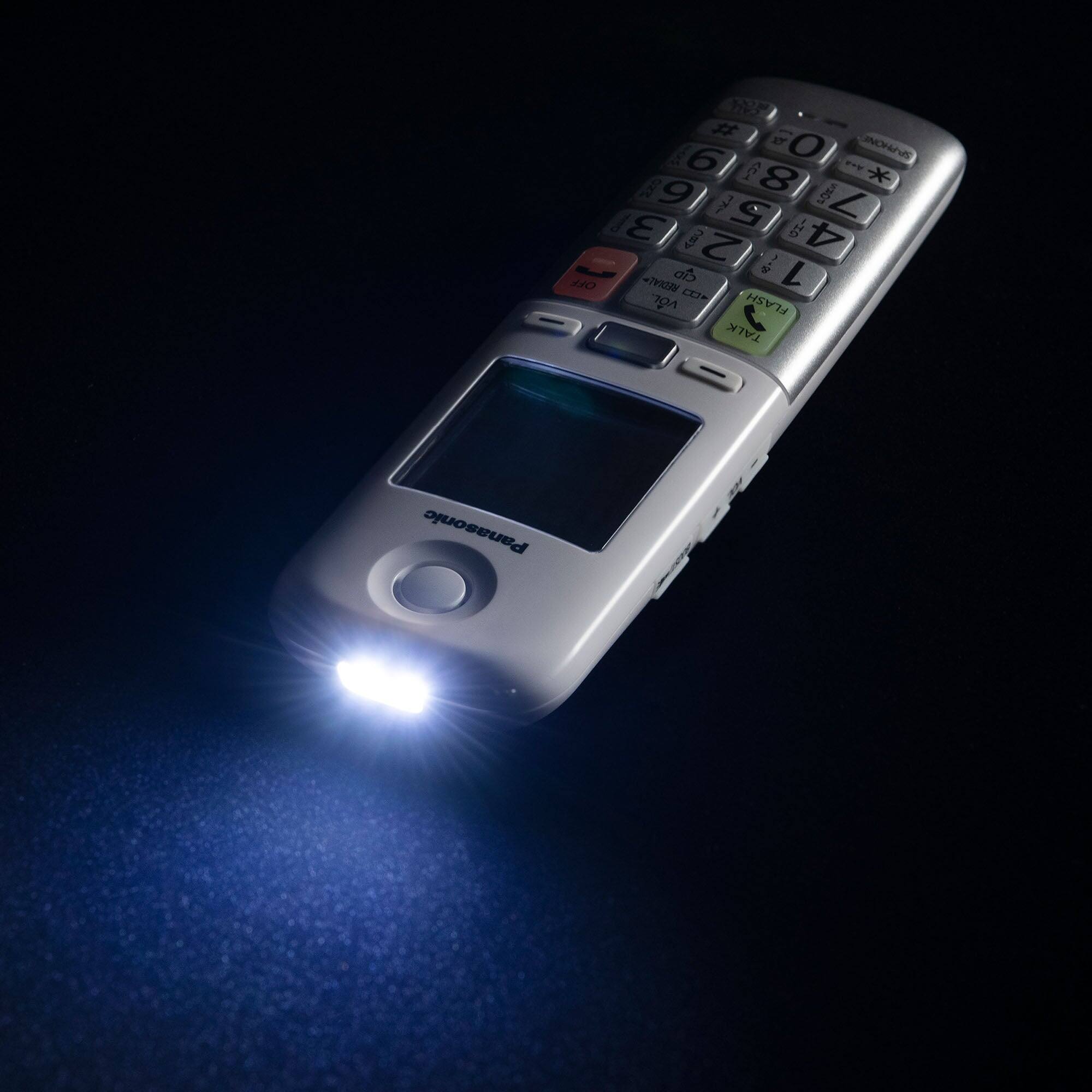 OFF # J 6 O NOHOES 6 6 8 * 9 7 8 L E 5 da 2 4 o 1 1 TV FLASH TALK Panasonic