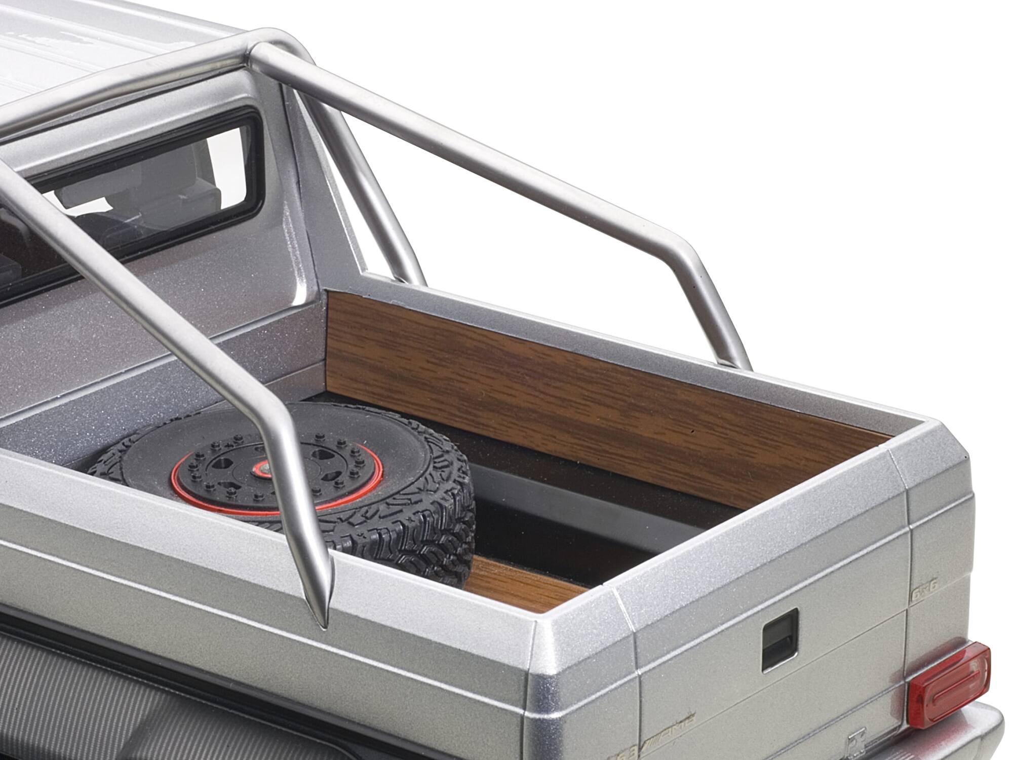 Back. Autoart - Mercedes G63 AMG 6X6 Silver 1/18 Model Car by Autoart - Silver .