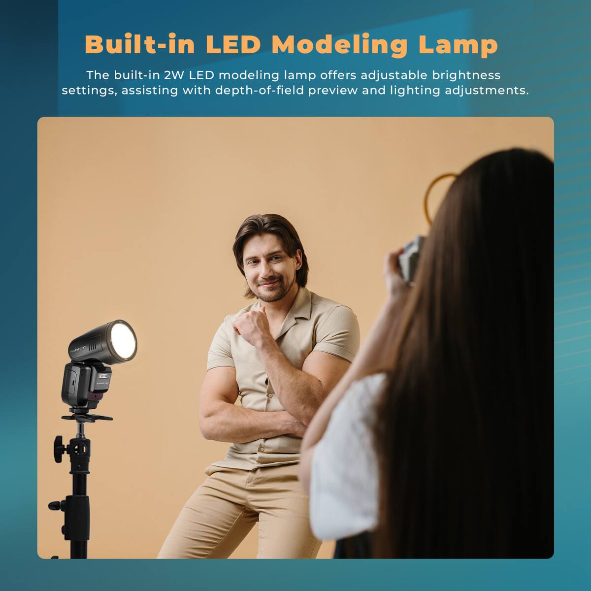 Built-in LED Modeling Lamp

The built-in 2W LED modeling lamp offers adjustable brightness settings, assisting with depth-of-field preview and lighting adjustments.
