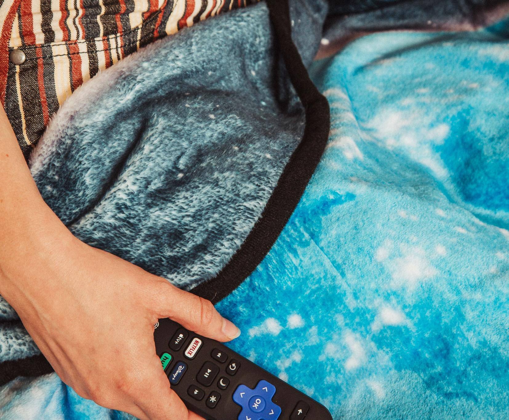 TV+ NETFLIX  
hu  
Disney+  
Y C  
* OK > L