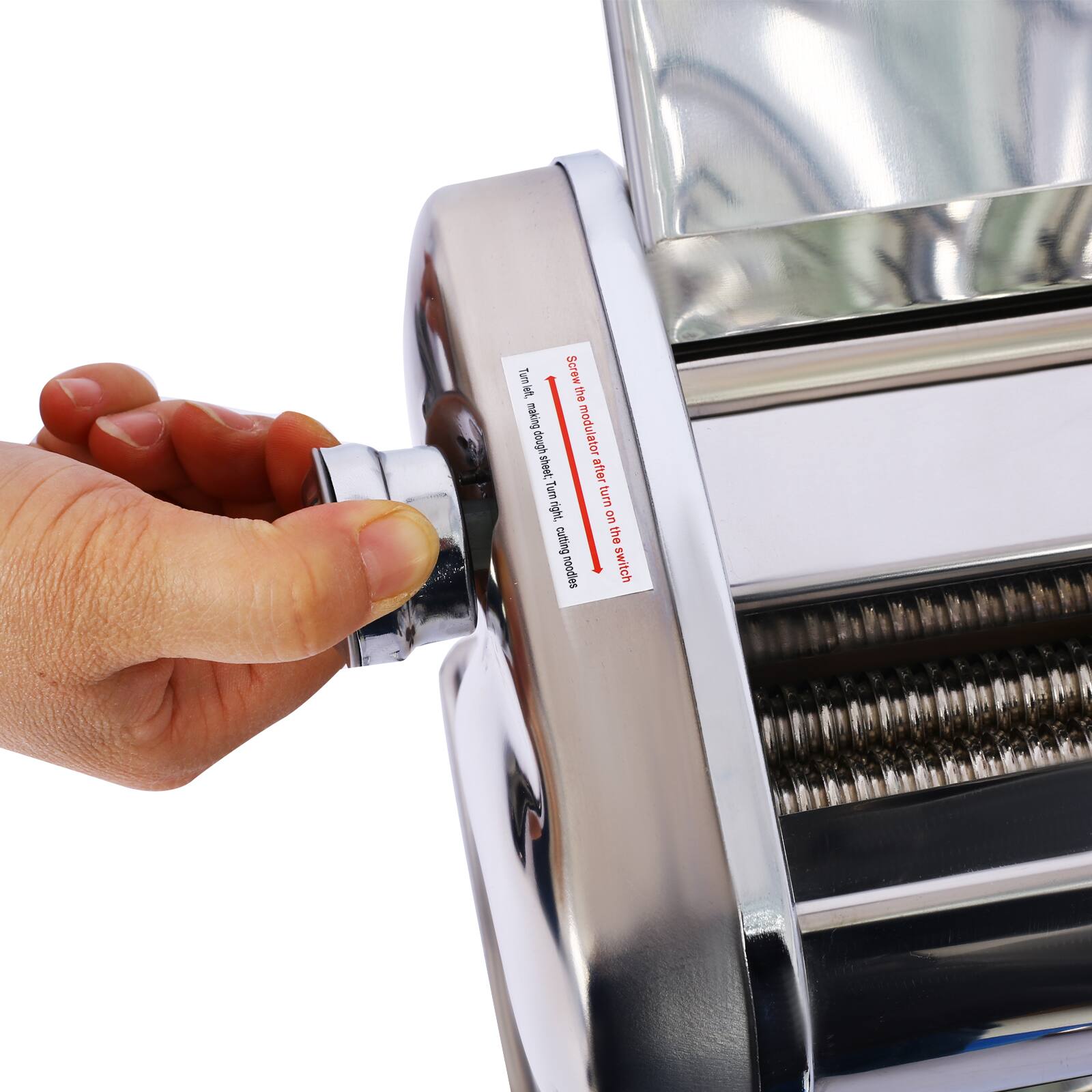 Sure, here is the corrected text:

"Screw the regulator after turn on the switch Tight, but not too tight, to avoid damage to the machine."

"Turn the regulator clockwise to adjust the dough."