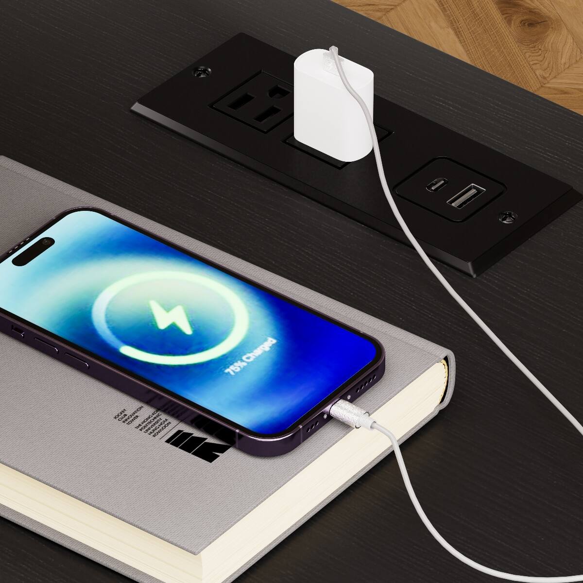 I  
W 75% Charged  
JOCOST  
MON TOWA THE HONG KONG HUNGHOM UNIVERSITY