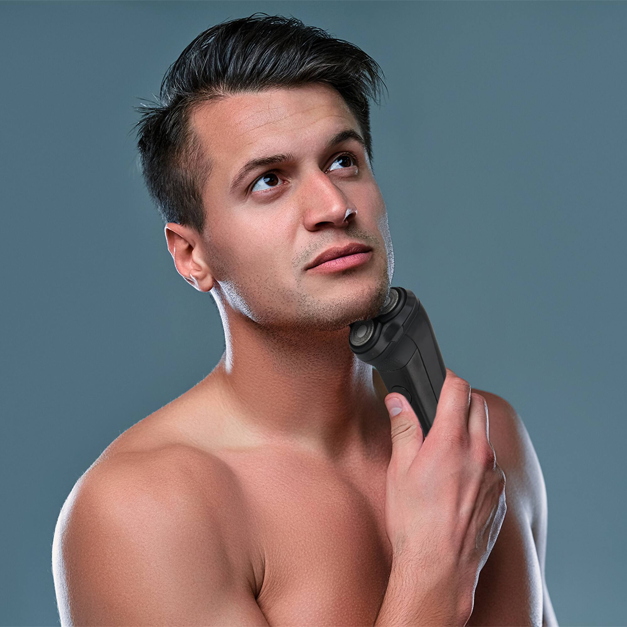 Left. Pursonic - Men's Rechargeable Electric Shaver – 3D Floating Blades, 60-Minute Runtime & Quick Charge - Black.