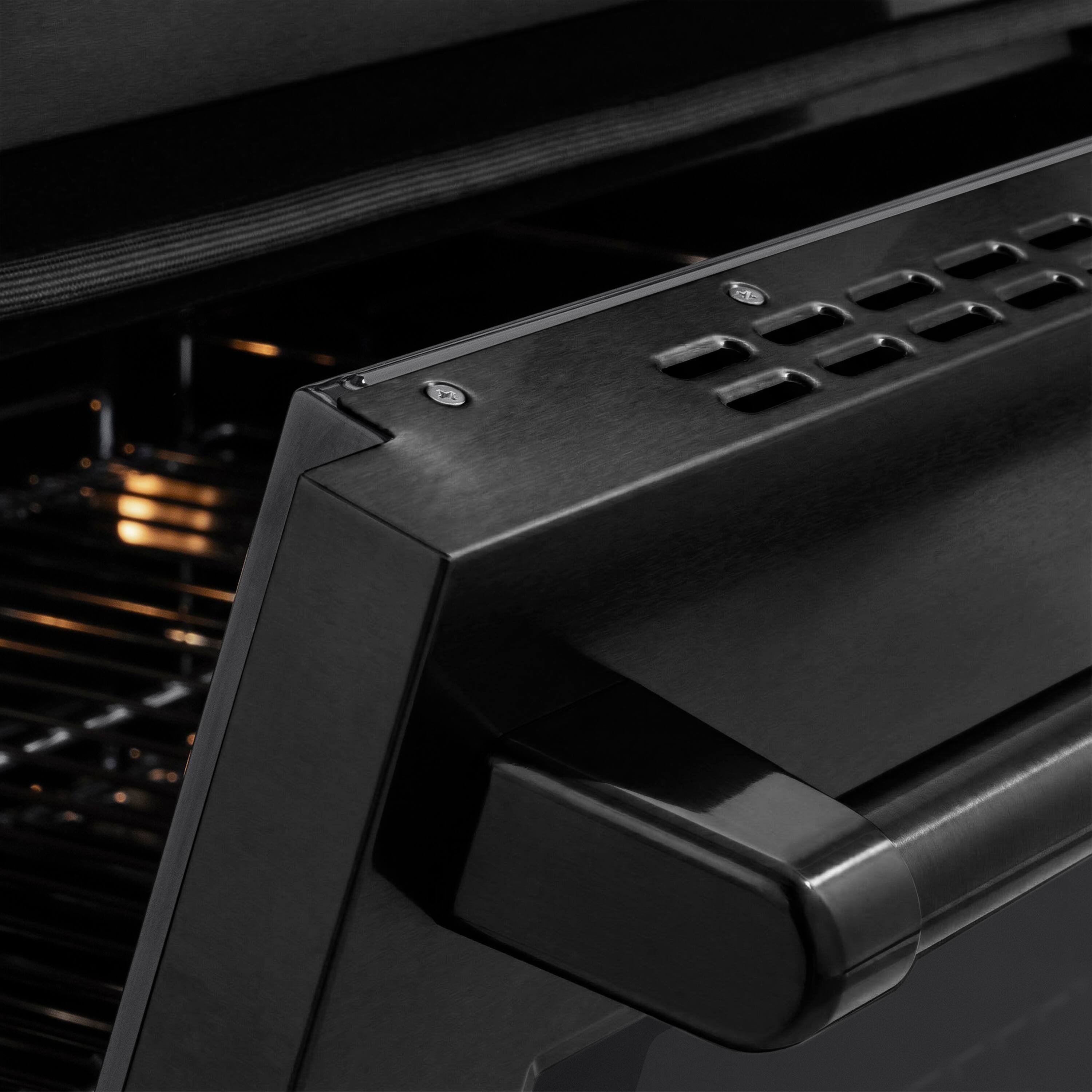 Alt View 6. ZLINE - 30 in. 4.2 cu. ft. Paramount Freestanding Induction Range with 4 Burners and Electric Oven in Black Stainless Steel - Black Stainless Steel.