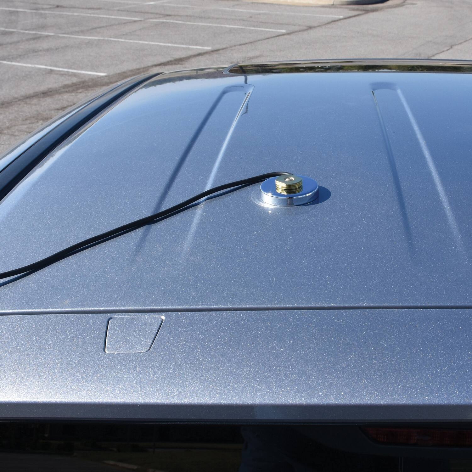 Back. Tram - UHF Strong 2.5" NMO Magnet Mount, 12-Ft Cable, PL-259 Connector, High Frequencies - Chrome.