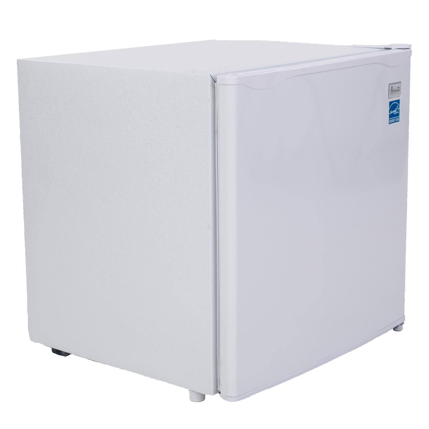 Front. Avanti - Avanti 1.6 cu ft White Steel Compact Refrigerator 200 W - White.