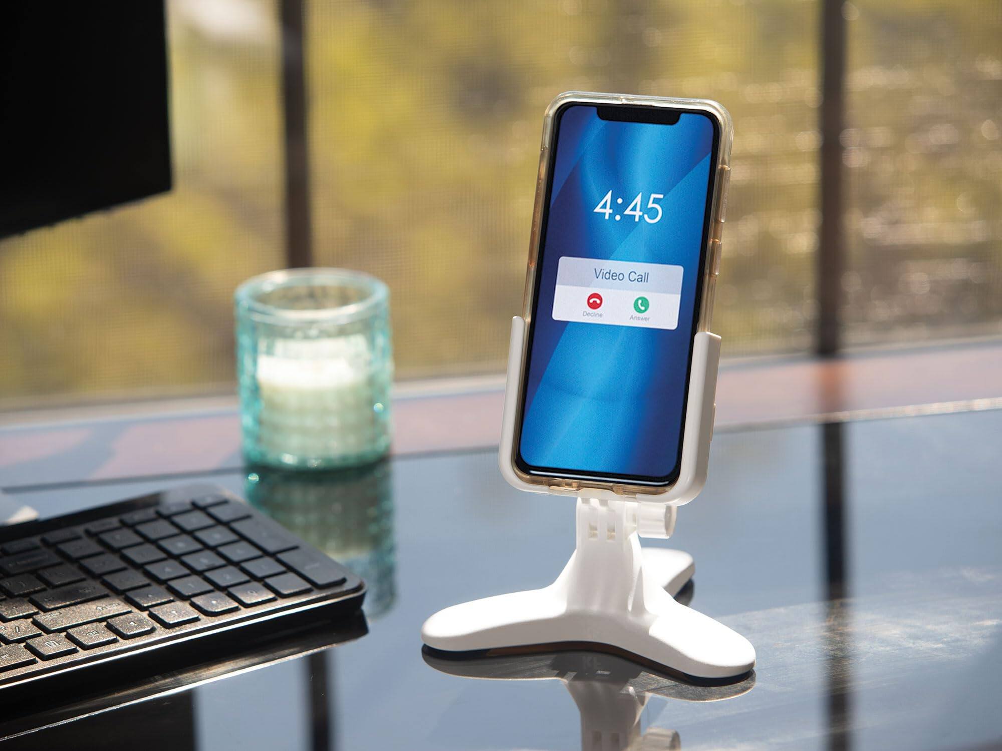 4:45
Video Call
Decline
Answer