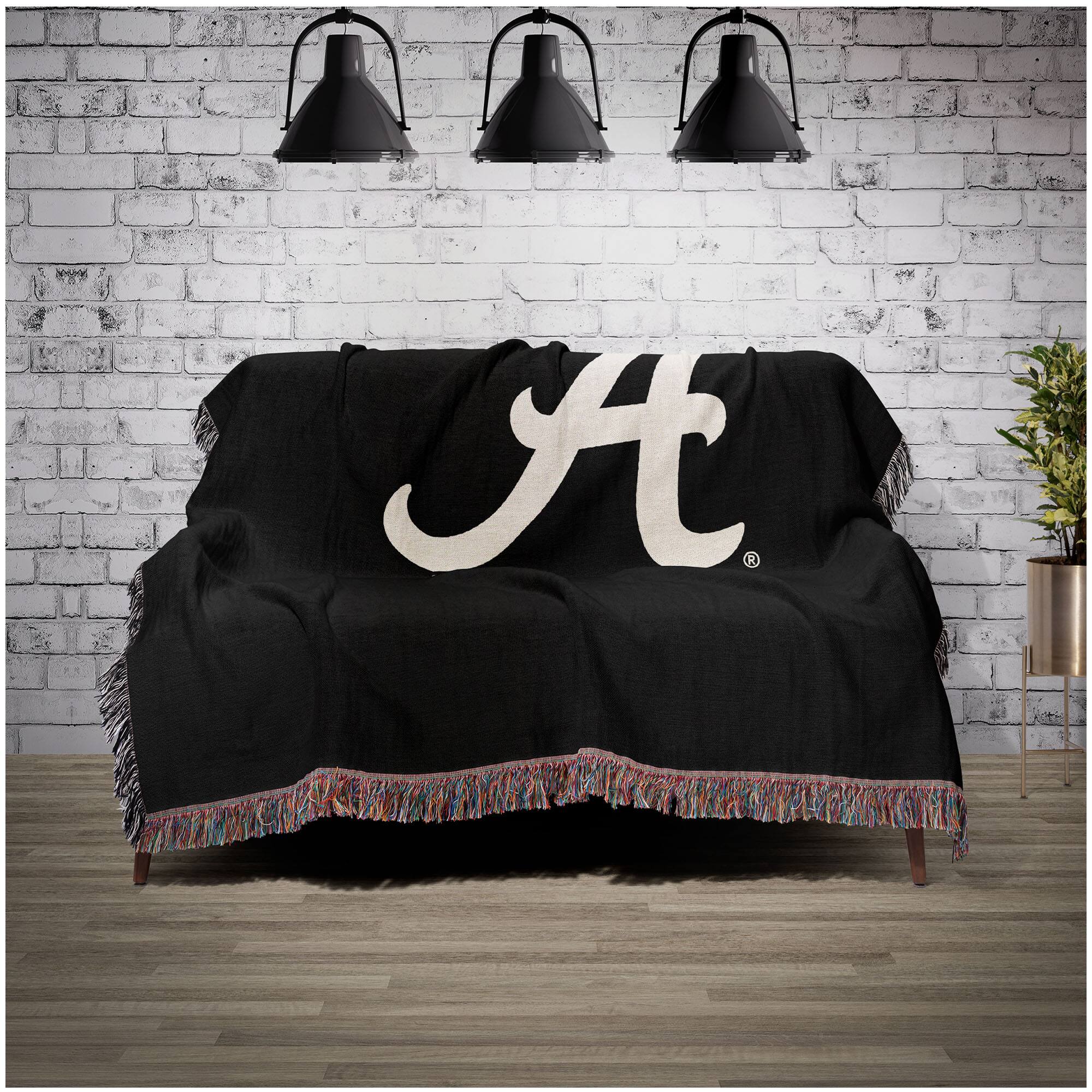 Alt View 1. Chad & Jake - Alabama Crimson Tide Woven Blanket - Black.
