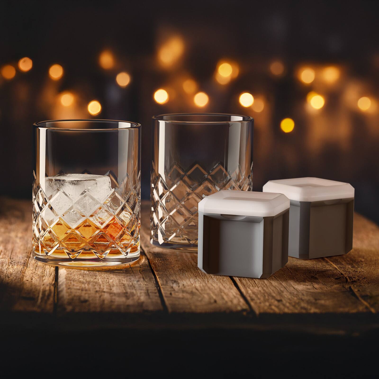 Alt View 2. Final Touch - Yarai Double Old-Fashioned Glass Set - Clear.