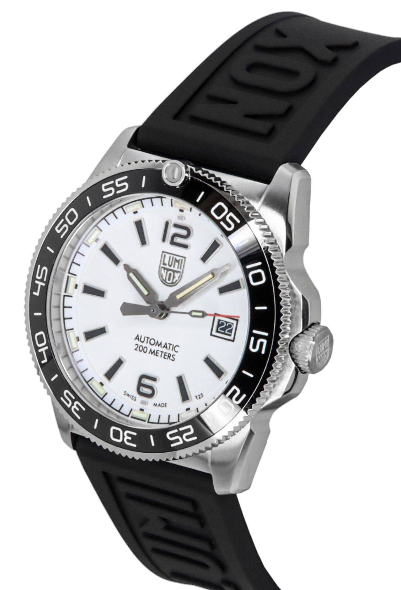 NOX 55 I I I 50 I 05 - 12 I LUMI 45 I NOX 10 - - - - - 22 40 AUTOMATIC 200 METERS IS LOR1 HO7 - I I - SWISS 6 I T25  35 MADE I 30 I 52 Drl