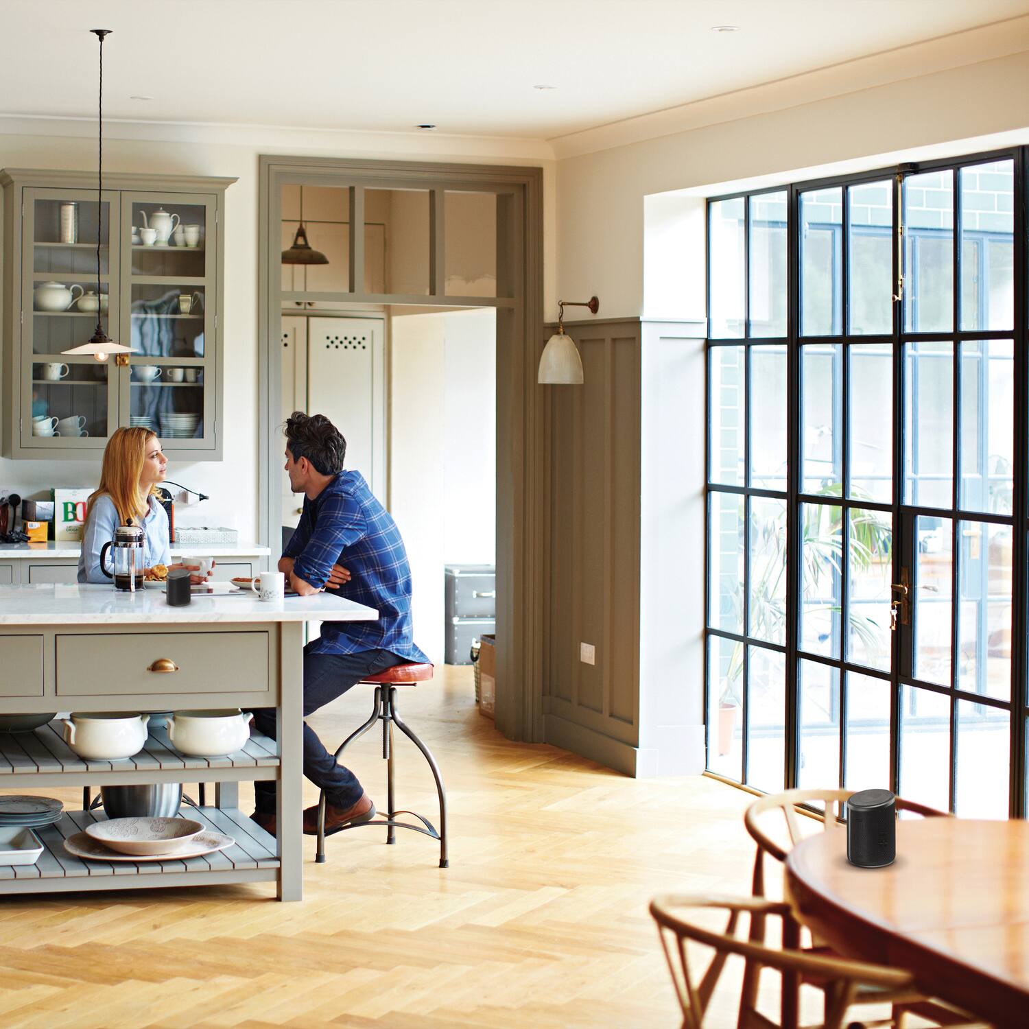 Alt View 6. iLive Electronics - Magnetic+ Portable Bluetooth Stereo Speakers True Wireless ISB2133B - Black.