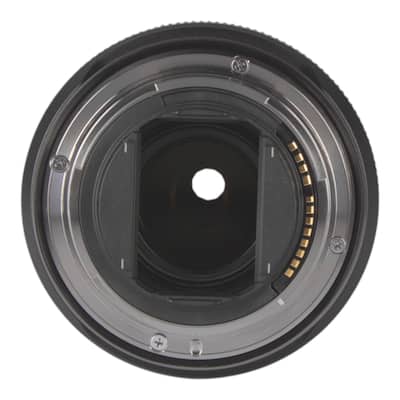 Canon RF 14mm f/1.4 L VCM Ultra Wide Lens | Professional Prime Canon RF 14mm f/1.4 L VCM Ultra Wide Lens | Professional Prime