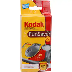 NEW NOUVEAU NUEVA
Kodak ONE-TIME-USE CAMERA CMARA DE UN SOLO USO APPAREIL-PHOTO À USAGE UNIQUE FunSaver 27
Rodays
UNBEATABLE CLARITY CLARIDAD INSUPERABLE* CLARTÉ IMBATTABLE*
Kodak 800 Film