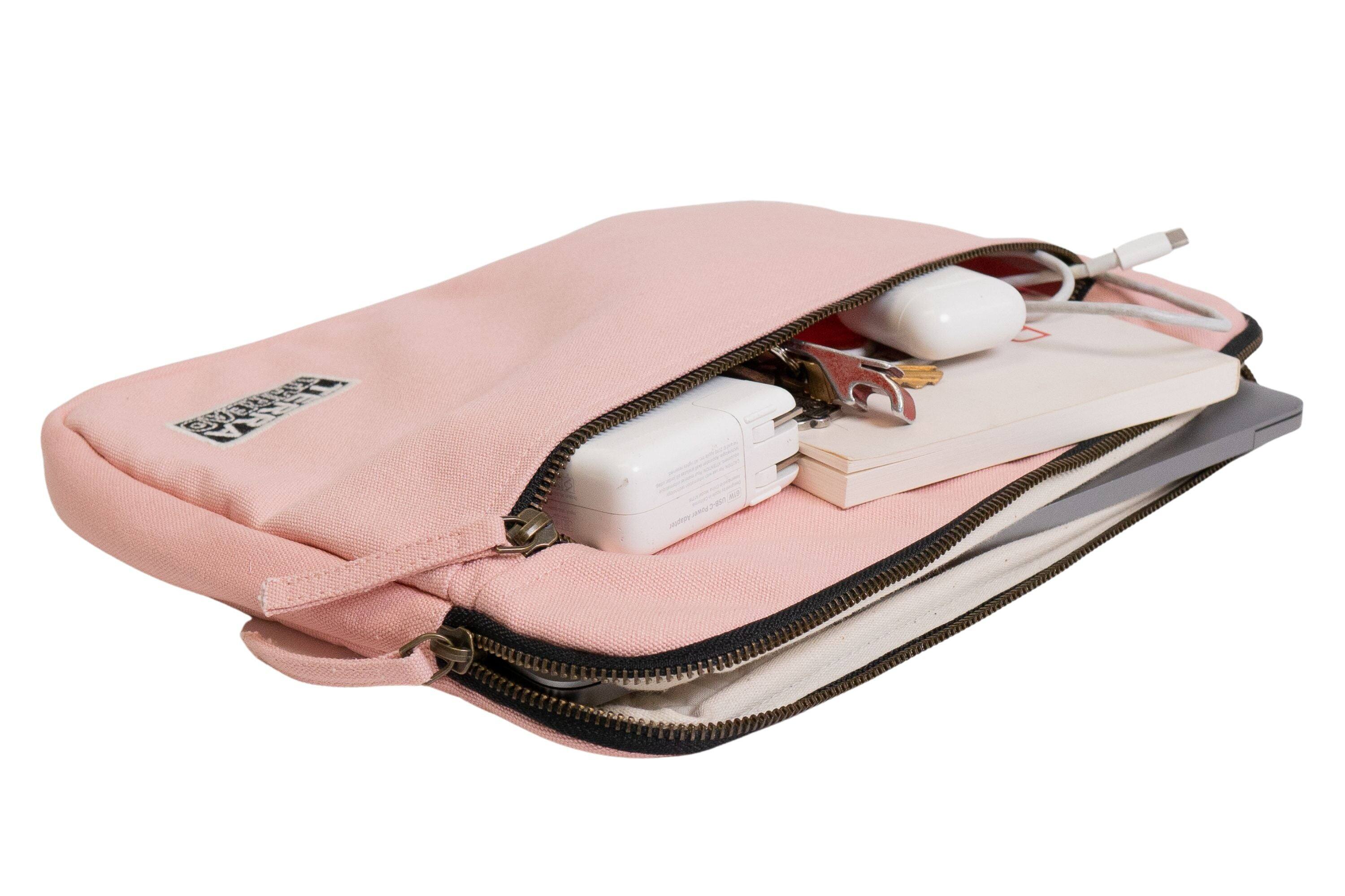 The text on the image is "AS SUAU 2un cnld HURV".