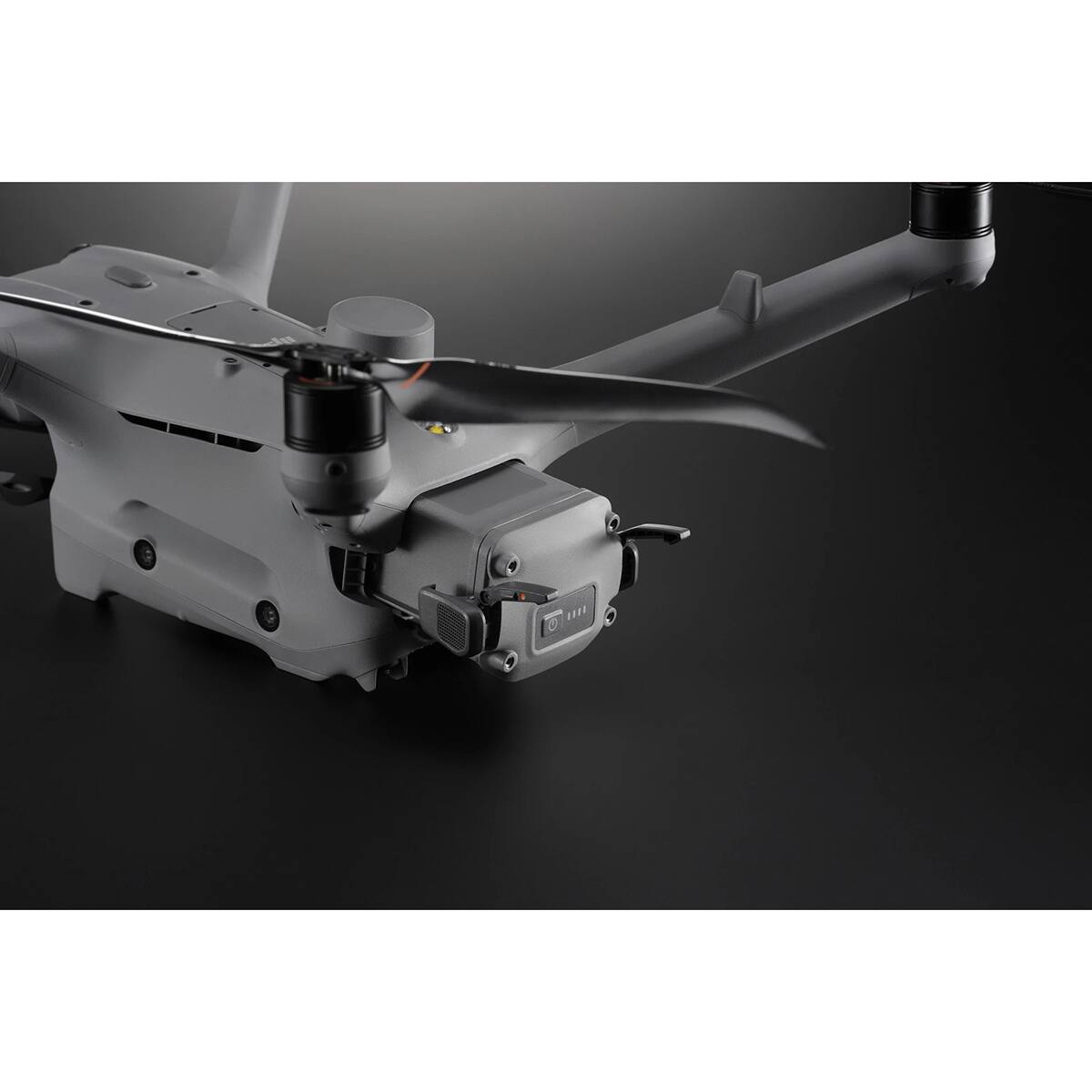 Alt View 2. DJI - DJI 6768mAh 149.9Wh Lithium-ion Battery for Matrice 4D Series Drones.