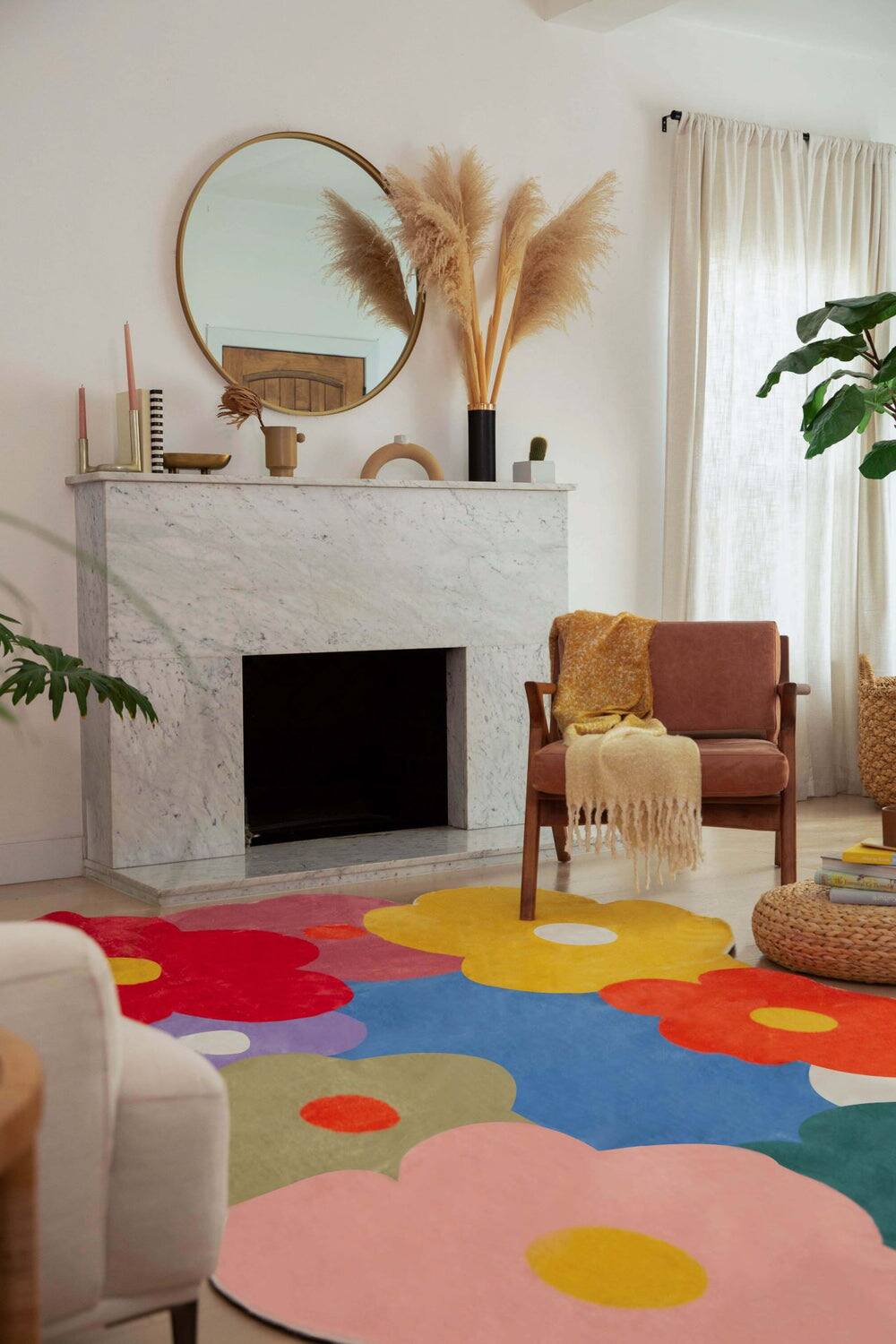 Left. Lanyspace - Lany Space Funky Flowers Rug - Multicolor.