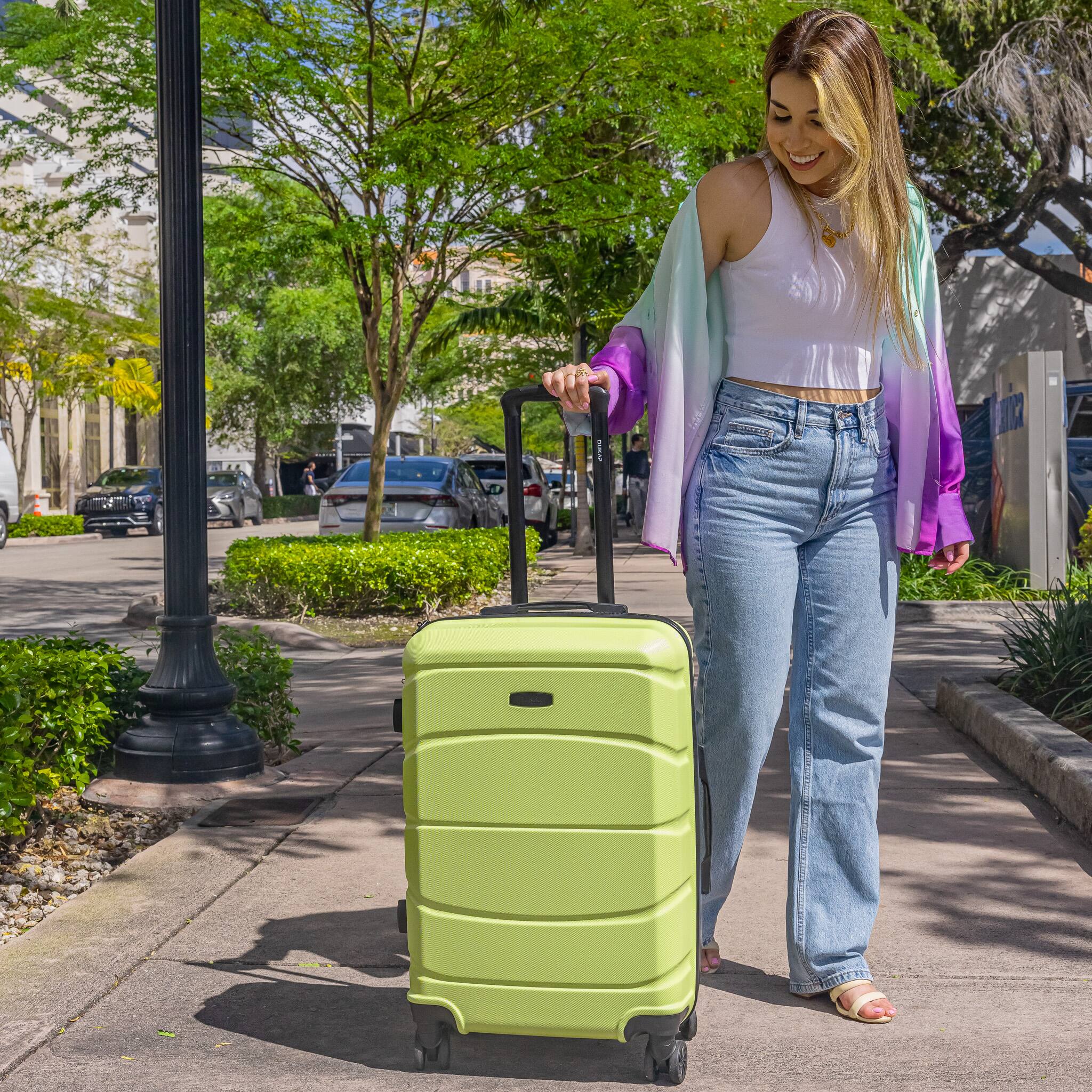 Alt View 1. DUKAP - Sense Lightweight Hardside Spinner 3 Piece Luggage Set  20"/24"/28" - GREEN.