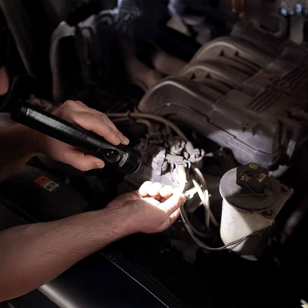 Angle. Streamlight - Streamlight Stinger LED Rechargeable Flashlight without Charger, Black - Black.