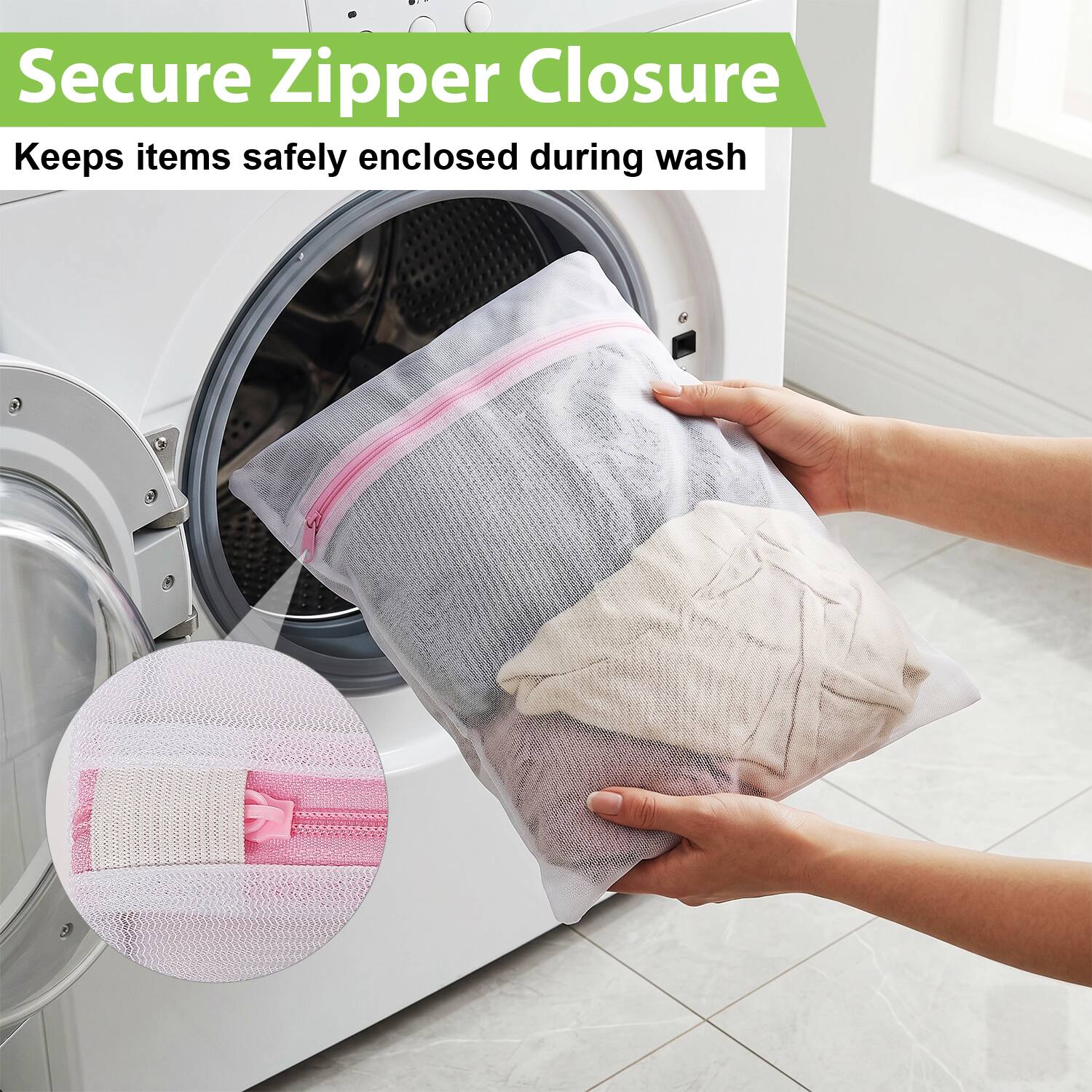 Secure Zipper Closure  
Keeps items safely enclosed during wash