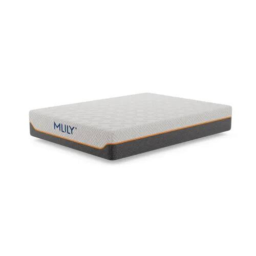 Angle. GOODSILO - 11.5 Inch Hybrid Luxury Mattress with Cooling Memory Foam and Supportive Springs, Queen Size Medium Feel - White.