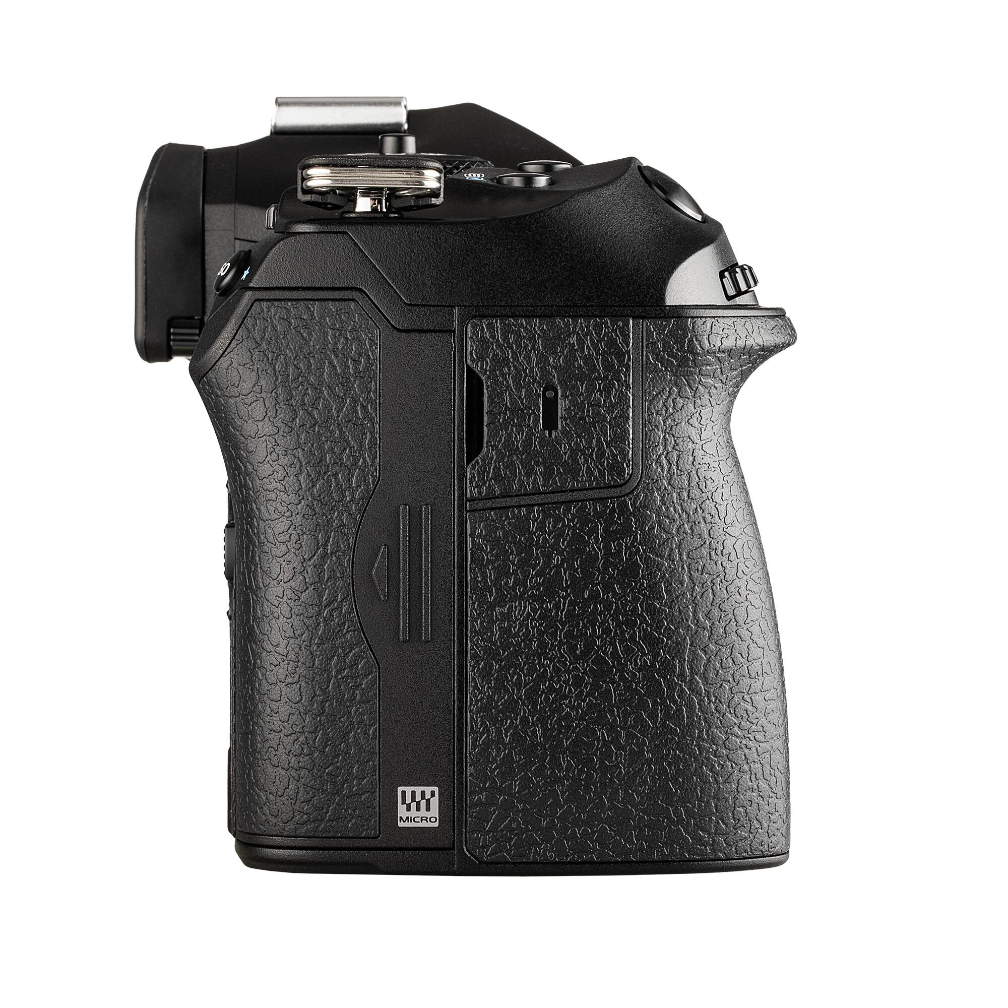 Back. Olympus - OM System OM-1 Mirrorless Camera Bundle (International Version).