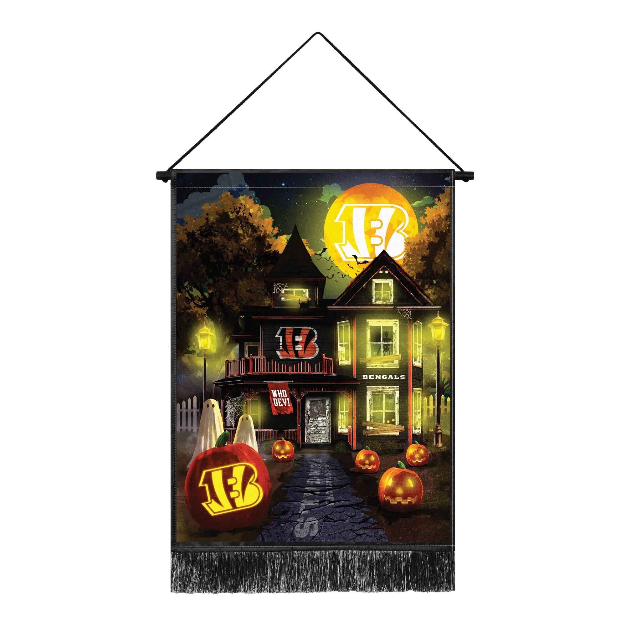 Cincinnati Bengals 18" x 24" LED Halloween Tapestry