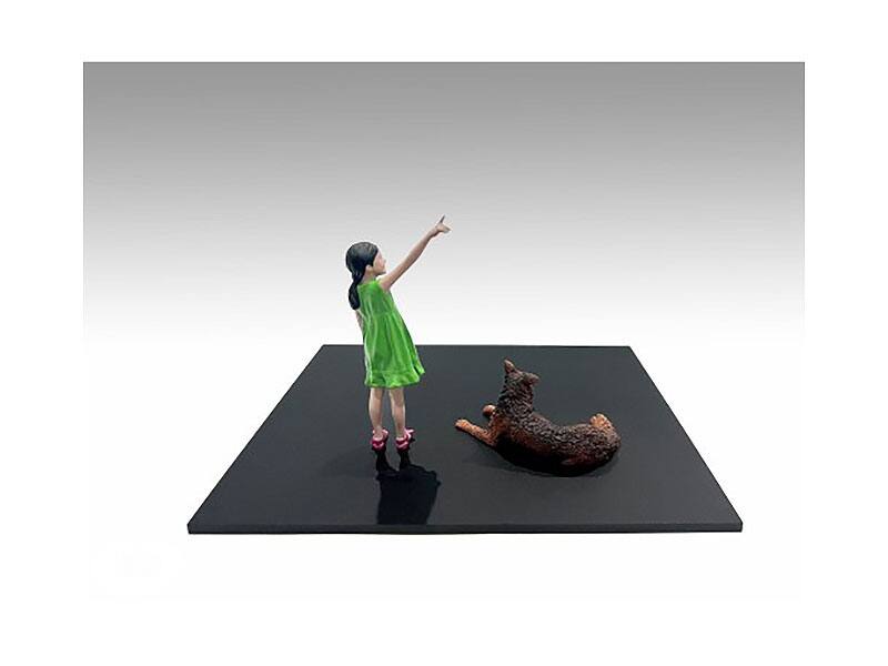 Angle. American Diorama - "Figure18 Series 1" Figure 703 Set of 2 pieces for 1/18 Scale Models by American Diorama - Multi.