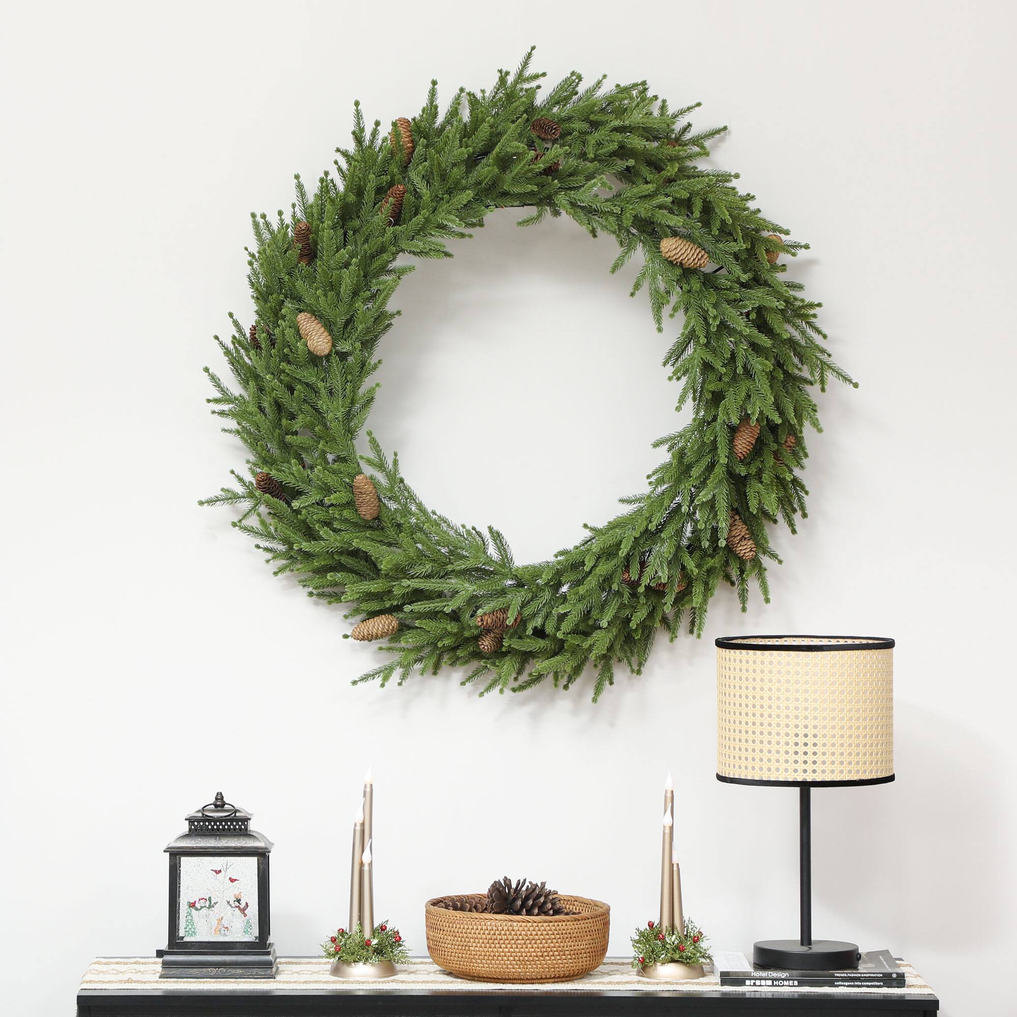 Alt View 1. Homcom - 36in Christmas Wreath with Pine Cones, Artificial Norfolk Pine, 224 Realistic Branches, Indoor, Green - Green.