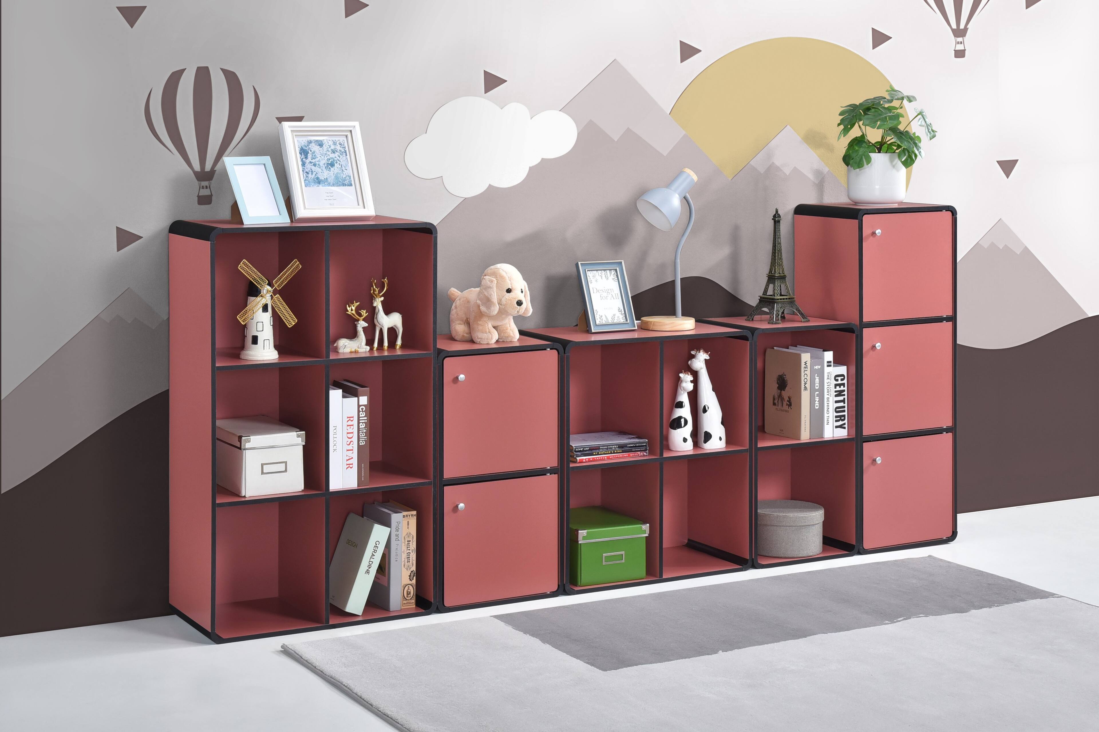 X BELICK REDSTAR caliaitalia | Dogs SAl PE tEL L WELCOME 1  i  | | I CENTURY 20 GERALDINE - I I 1 |