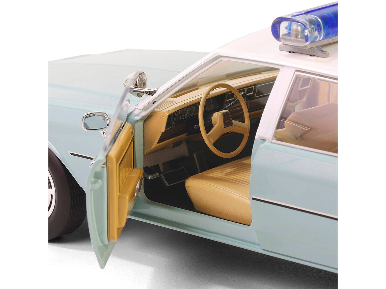 Alt View 1. Greenlight - 1987 Chevrolet Caprice 9C1 "US Border Patrol" Light Green with White Top "Artisan Collection" 1/18 Model by Greenlight.