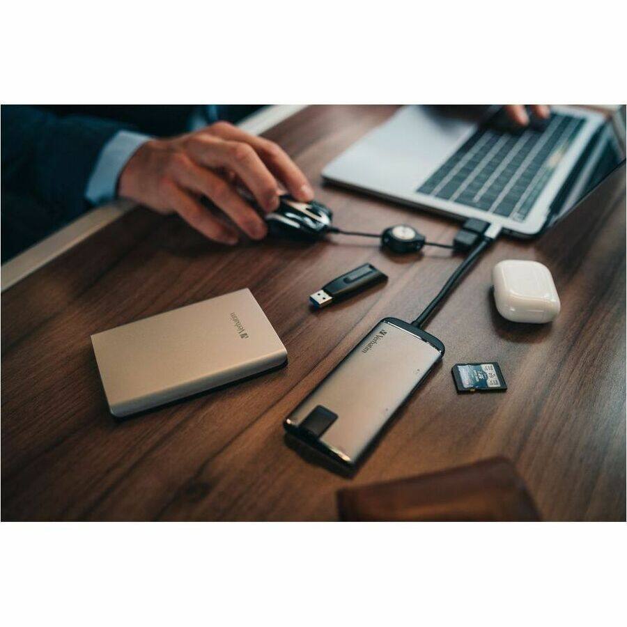 Alt View 7. Verbatim - 128GB Store 'n' Go® V3 USB 3.2 Gen 1 Flash Drive - Gray - 128GB - Gray - Gray.