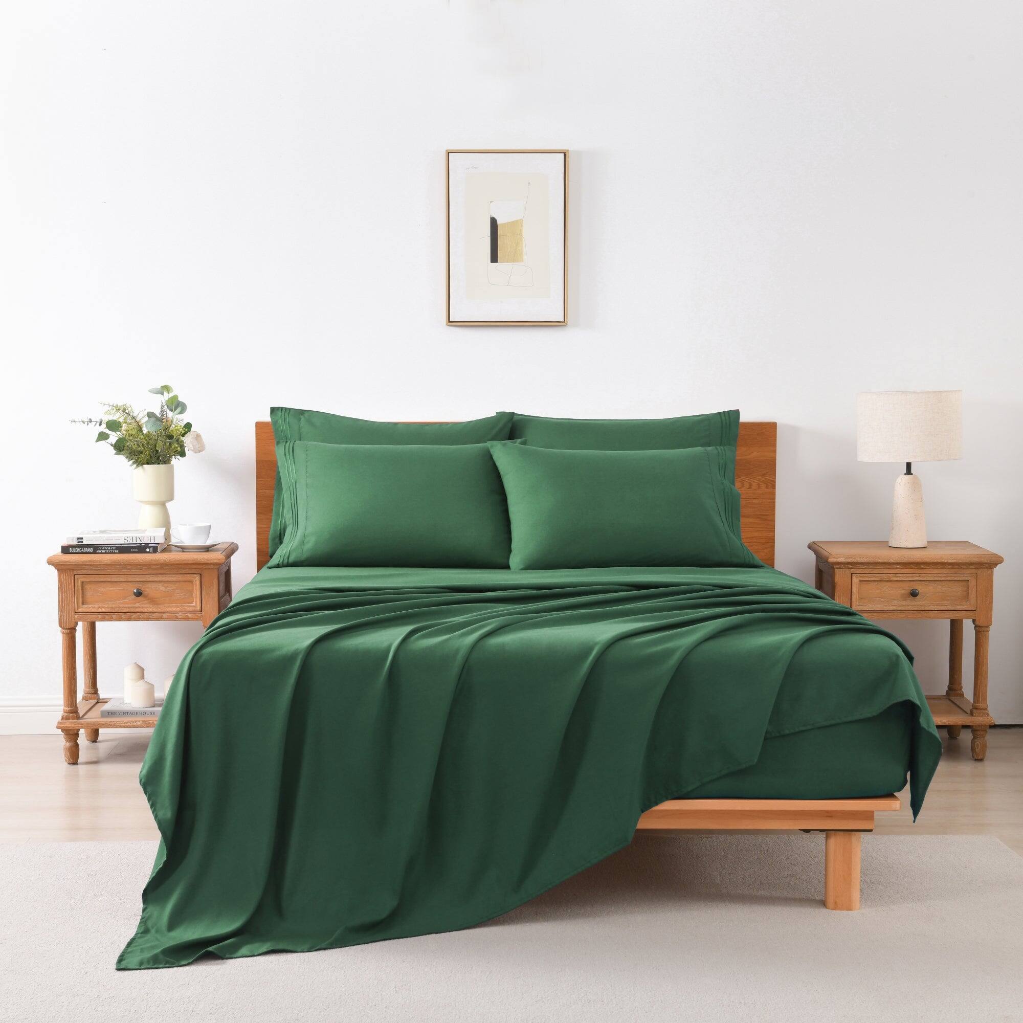 Angle. MarCielo - Marcielo 4/6 Pcs Soft Solid & Embroidery Bed Sheets Set - Dark Green.