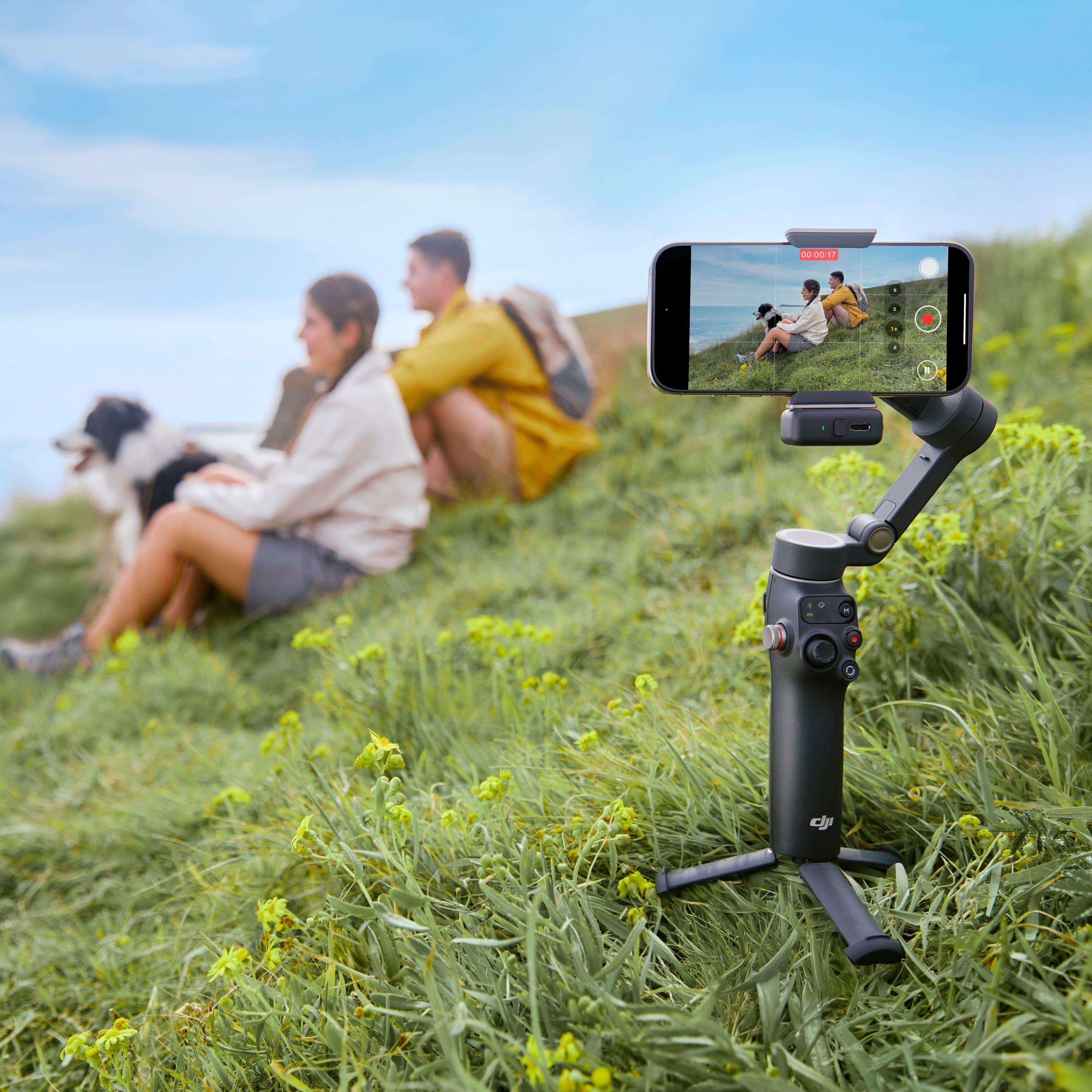 Alt View 3. DJI - Osmo Mobile 7P Smartphone 3-Axis Gimbal Stabilizer - Gray.