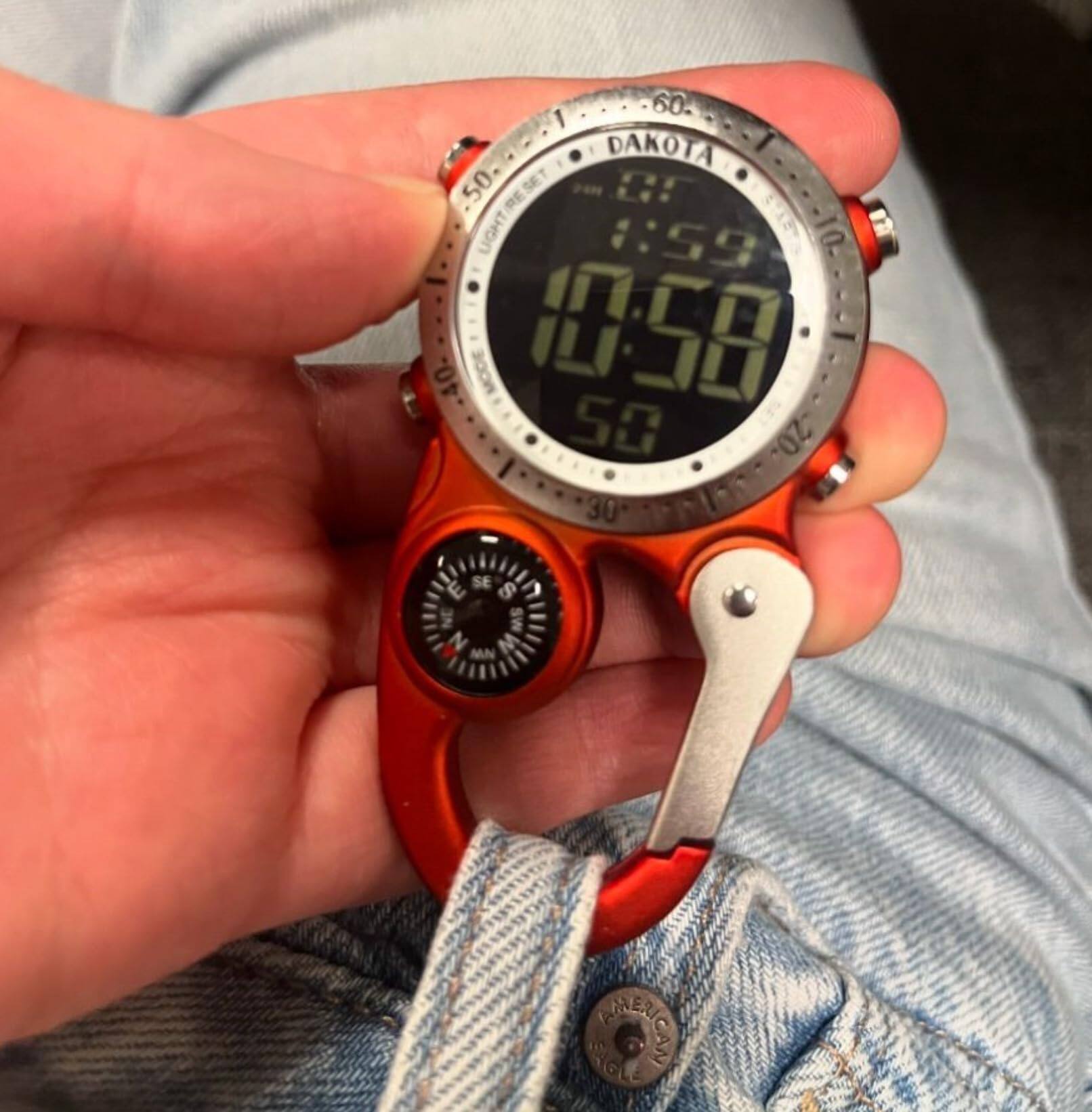 60. 1 DAKOTA 1 50 RESET RE G! LIGHT 1:59 D1 10:58  
40. 50 OZ 30 PNES SE E S NE S N MN M INER SERICAY NGL CAN