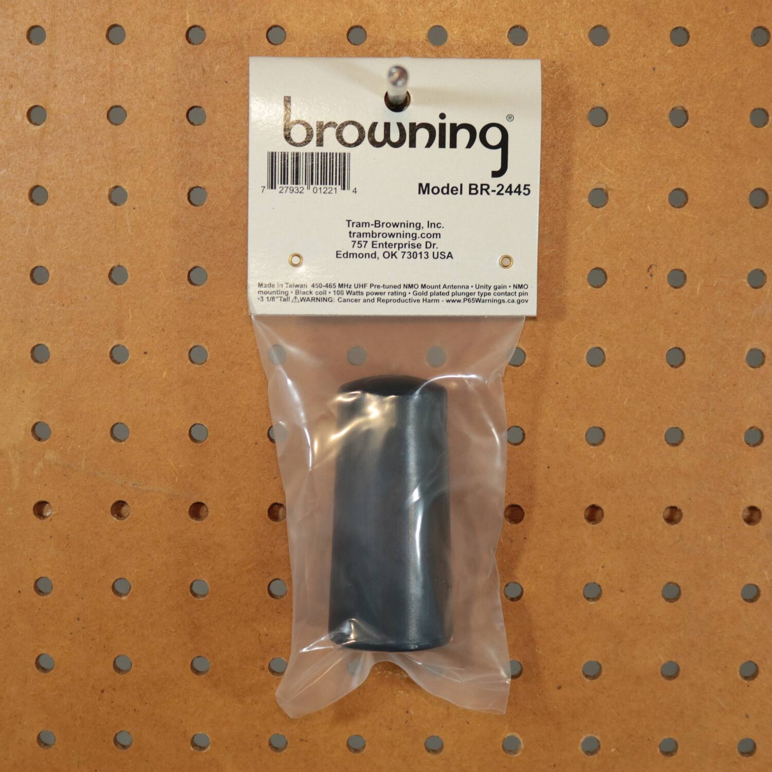 browning  
T 27932 01221 4  
Model BR-2445  
Tram-Browning, Inc.  
trambrowning.com  
757 Enterprise Dr.  
Edmond, OK 73013 USA  
Made in Taiwan 450-650 MHz UHF Pre-mounted NMO Mount Antenna - Unity gain - NMO rating - Gold plated plunger type contact pin  
WARNING: Cancer and Reproductive Harm - www.P65Warnings.ca.gov
