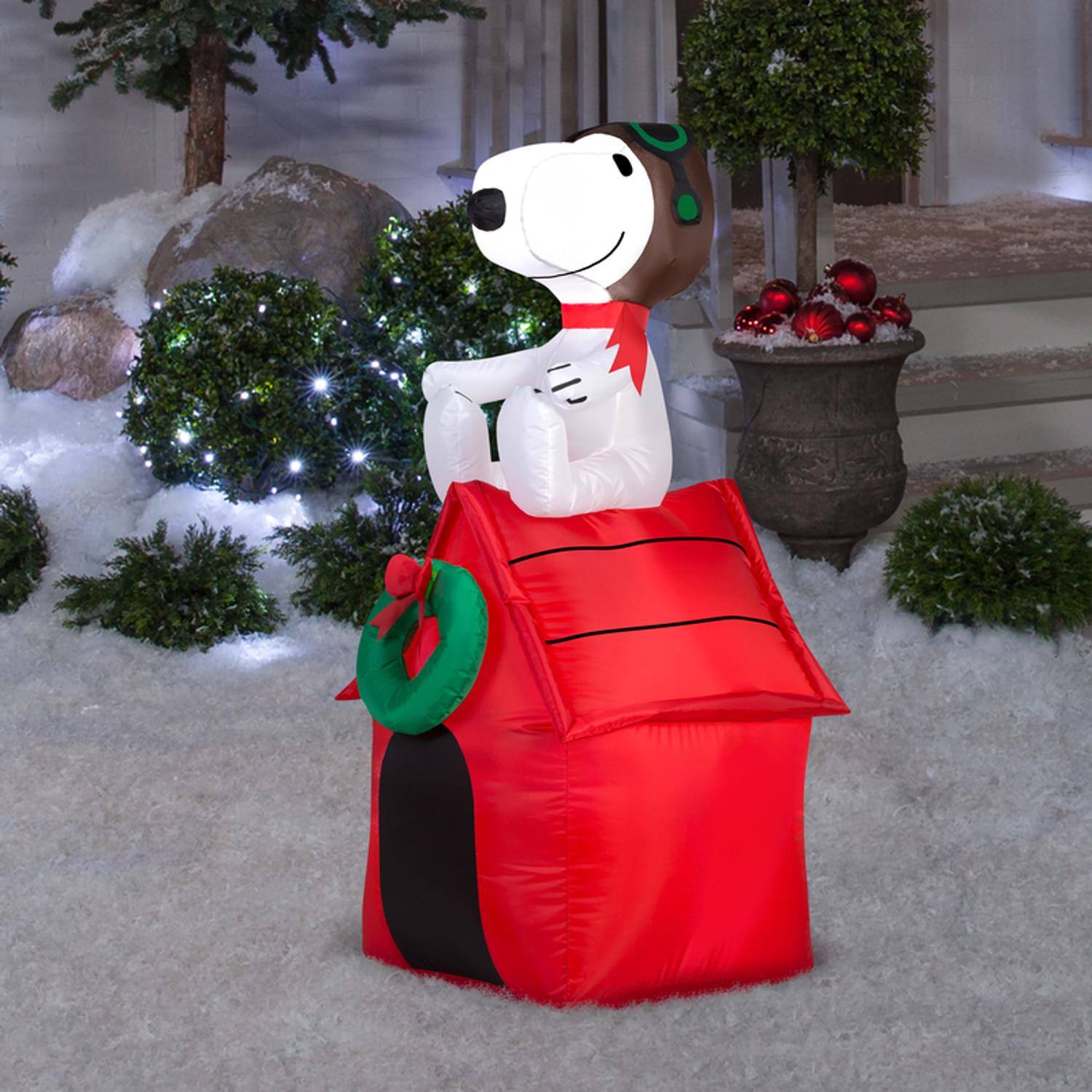 Angle. Gemmy - Gemmy LED Snoopy on House 3.5 ft. Inflatable - Multicolored.