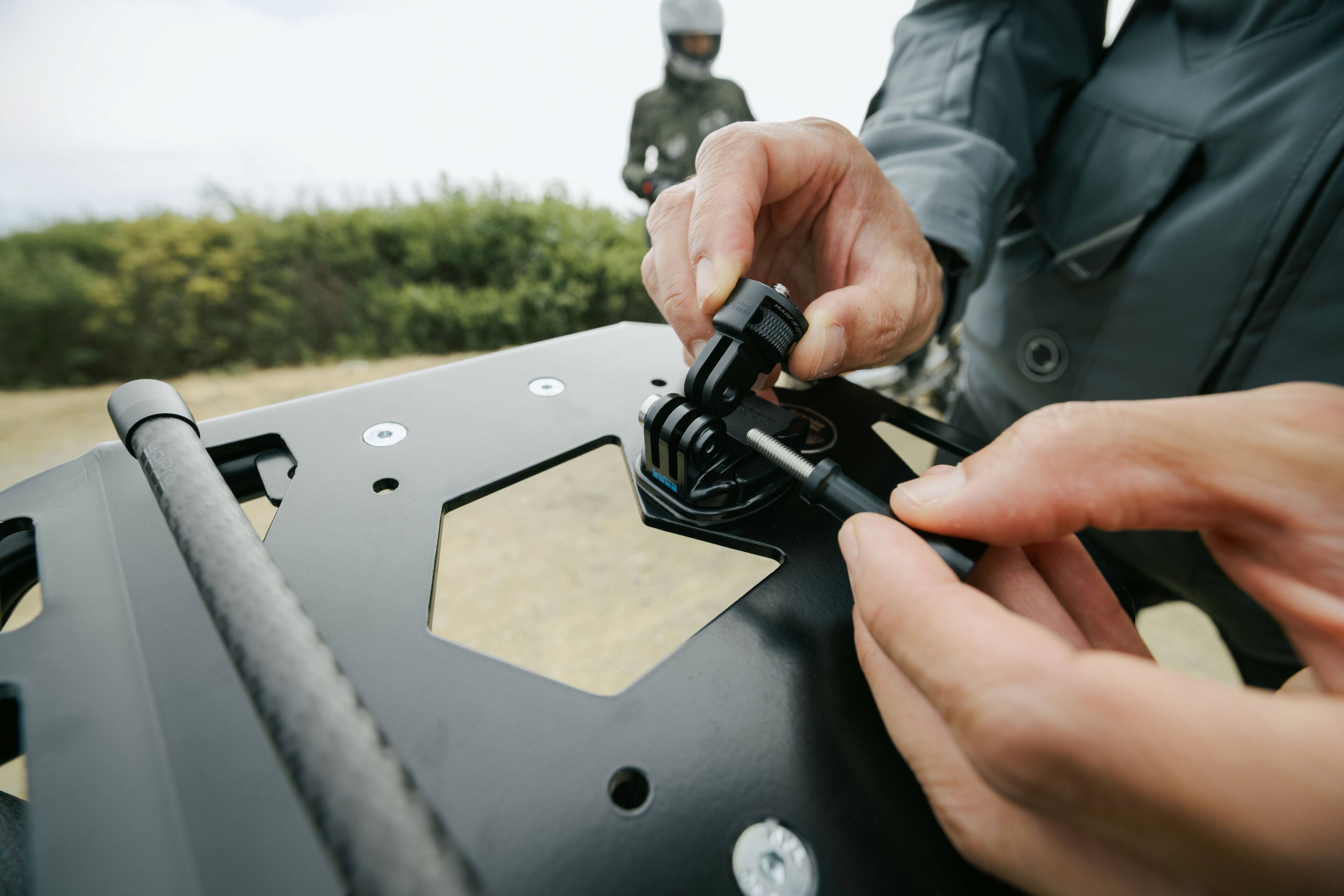 Alt View 1. GoPro - Locking ¼-20 Mounting Buckle.