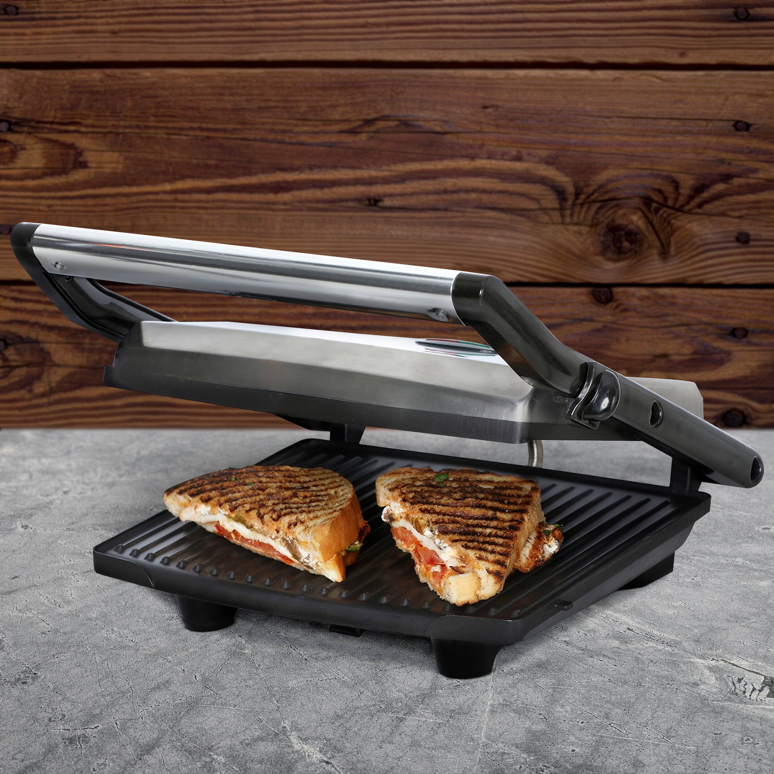 Alt View 1. Brentwood - Brentwood Select TS-651 Compact Non-Stick Panini Press & Sandwich Maker, Stainless Steel - Silver.