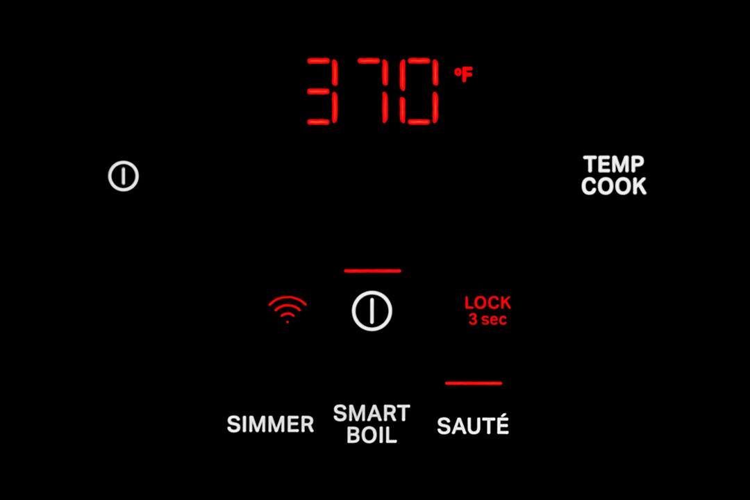 I F 3 10 TEMP COOK I LOCK 3 sec SMART SIMMER BOIL SAUTÉ