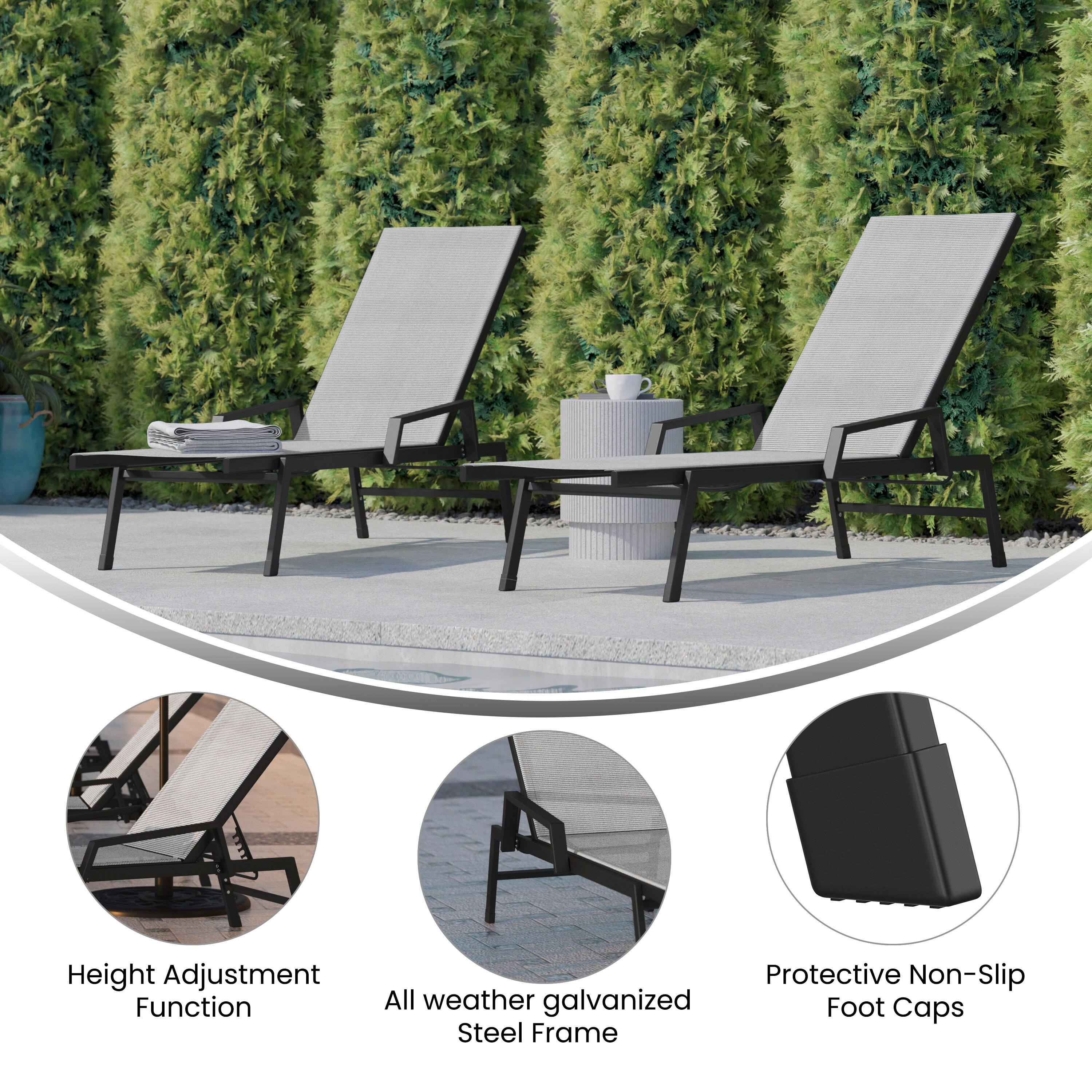 Height Adjustment Function  
Protective Non-Slip All Weather Galvanized Foot Caps  
Steel Frame