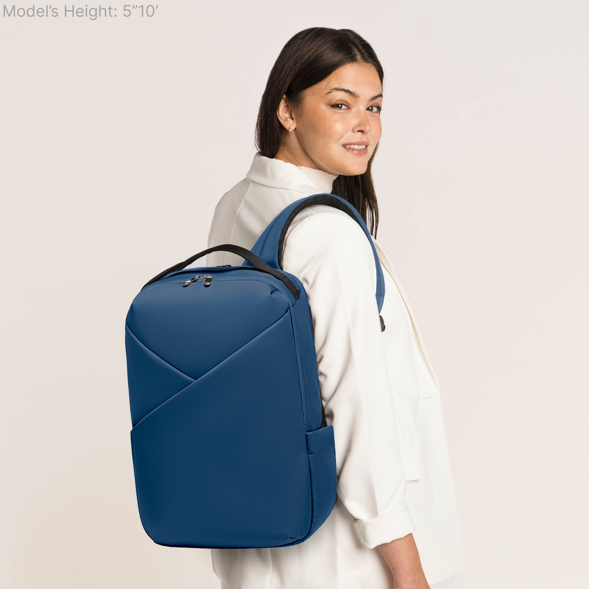 Model's Height: 5'10"