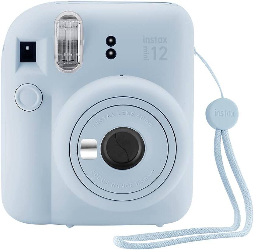 instax mini 12  
instax LENS 60mm  
FOCUS RANGE 0.3m-∞