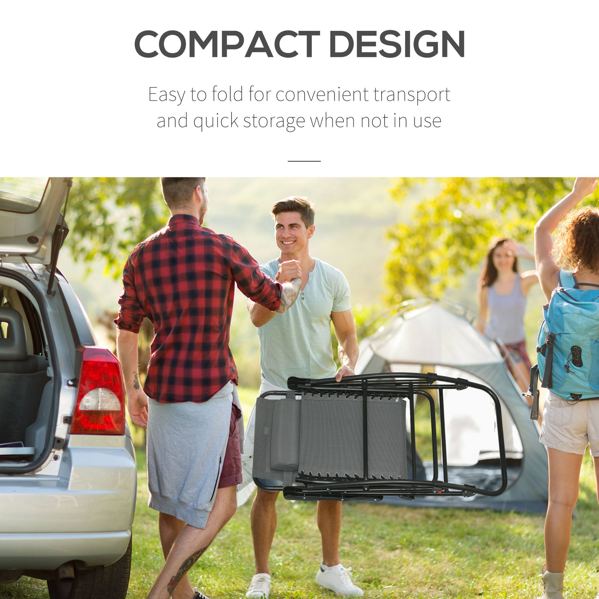 COMPACT DESIGN  
Easy to fold for convenient transport and quick storage when not in use